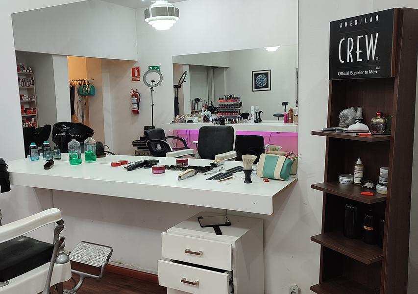 Alquiler y venta de locales en Montevideo del departamento de Montevideo - Vendo llave de peluquería 